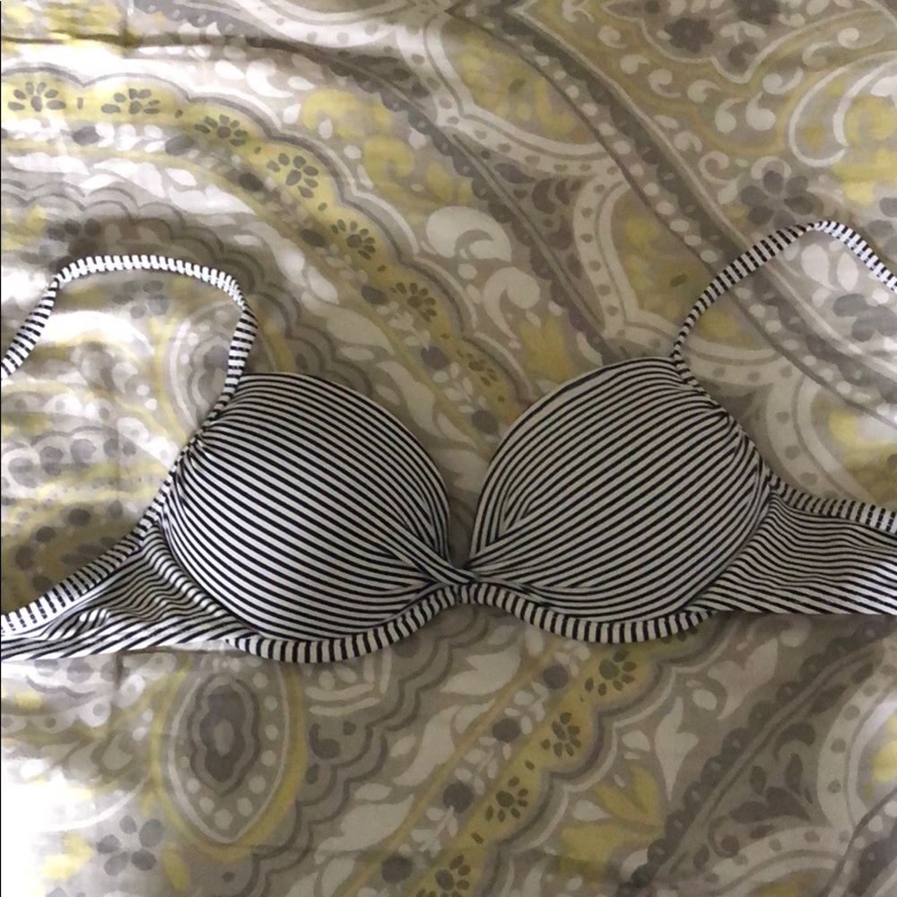 Bikini top